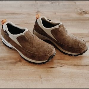 Merrell Moc waterproof shoe
